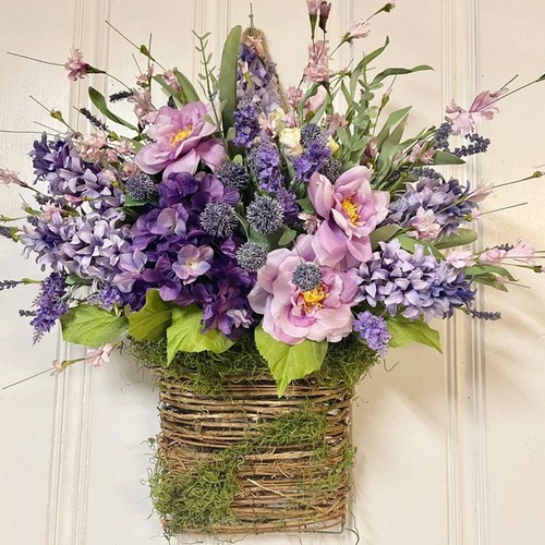 Door hanger basket wreath - basket,